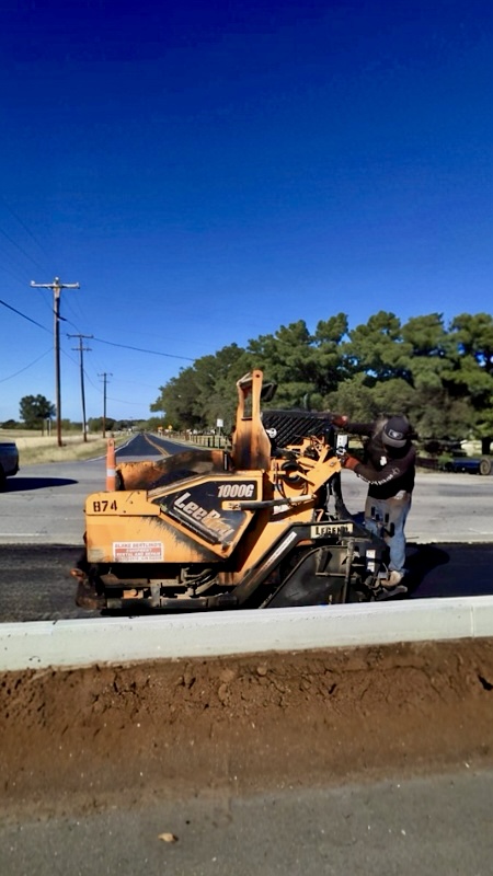 Texas asphalt paving contractor